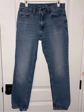 Old Navy Men's Straight-Leg Jeans in Light Blue Wash
